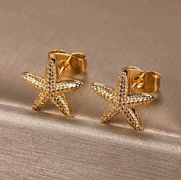 Gold Starfish Earrings - Picture 3 of 3